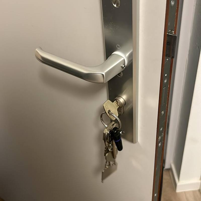 Door opening / lockout service in Rotterdam